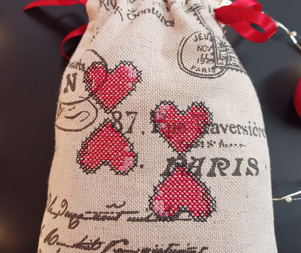 Hatch Layout tools mirror copy vertical