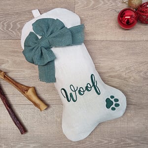 Creative Lettering with Hatch Embroidery